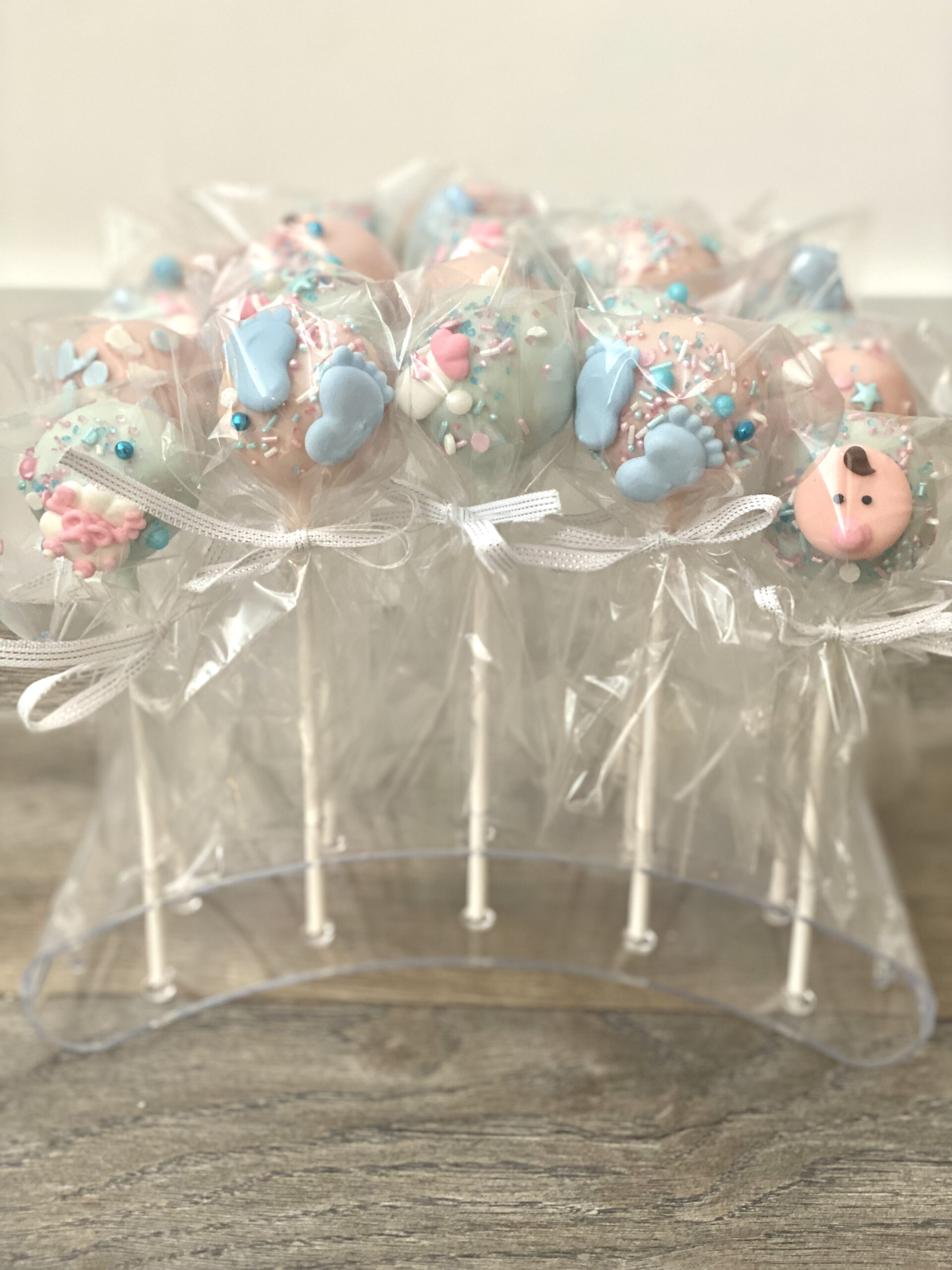 genderrevealcakepops